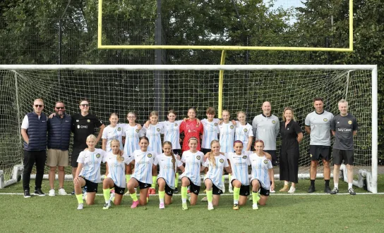 Montpelier Villa Galaxy Girls